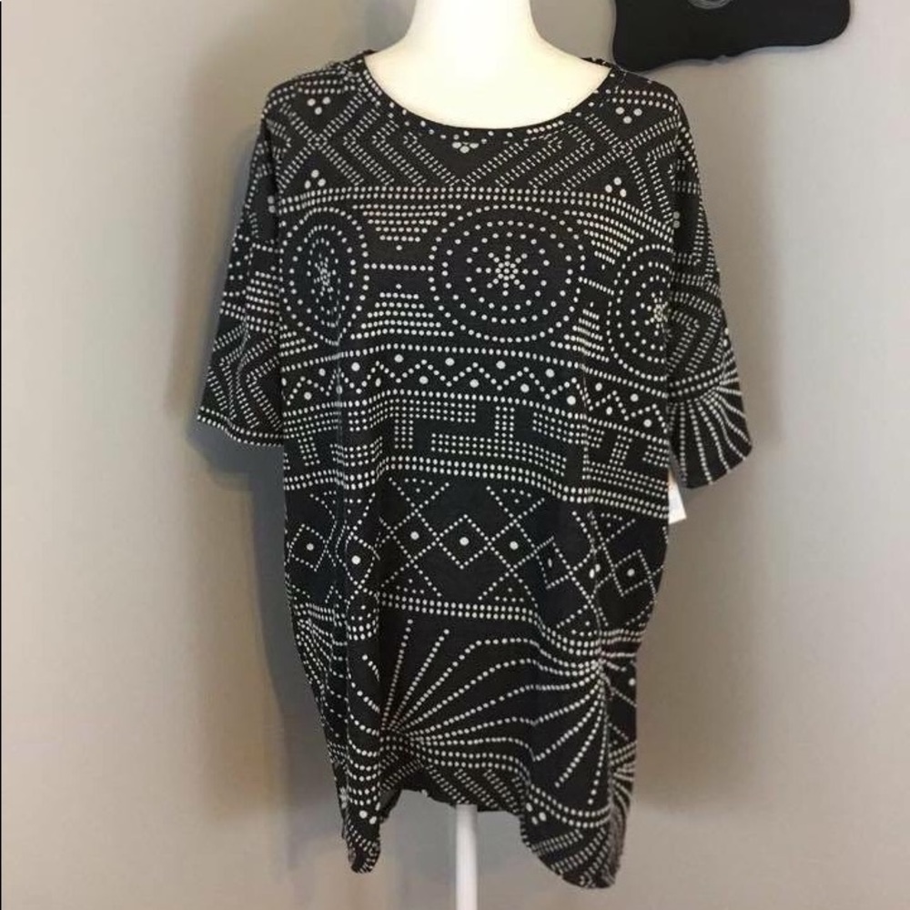 Small LuLaRoe Irma
